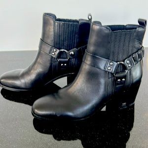 Sam Edelman black boots